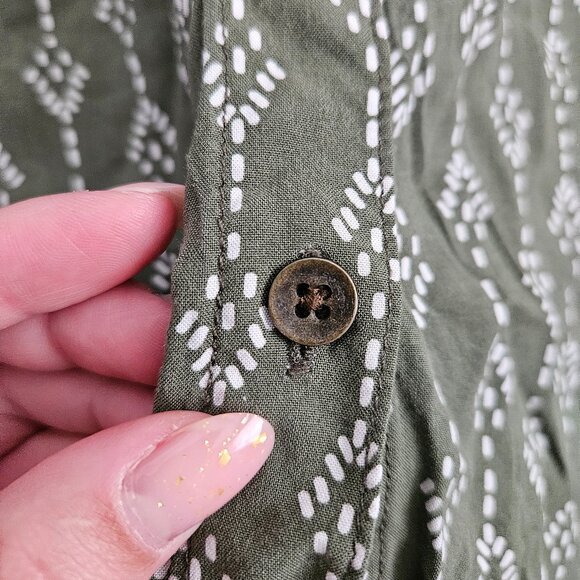 Jachs Girlfriend XXL - Green Pattern Sleeveless‎ Shirt - Picture 6 of 10